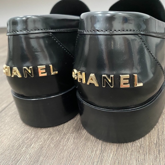 2023 CHANEL BLACK LEATHER LOAFERS OXFORD SHOES 38 NEW - Picture 8 of 14
